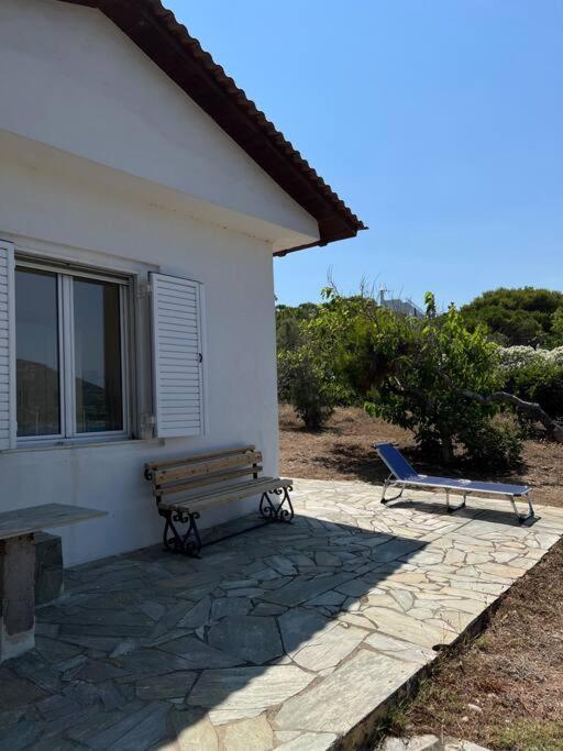 Coast Cottage Porto Rafti-Avlaki Exterior photo