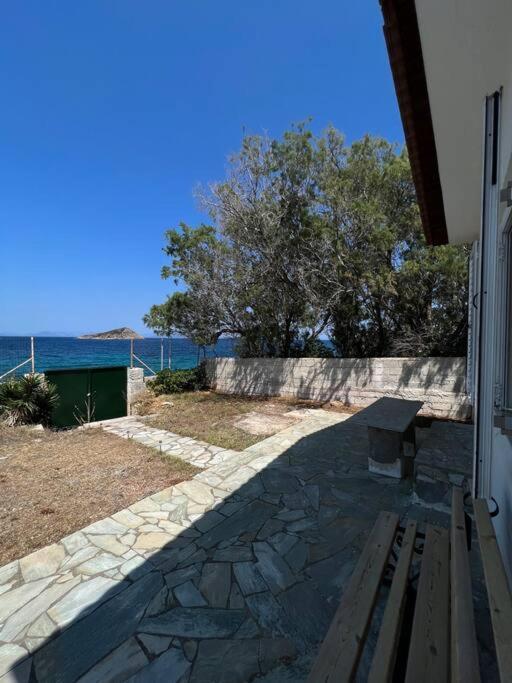 Coast Cottage Porto Rafti-Avlaki Exterior photo