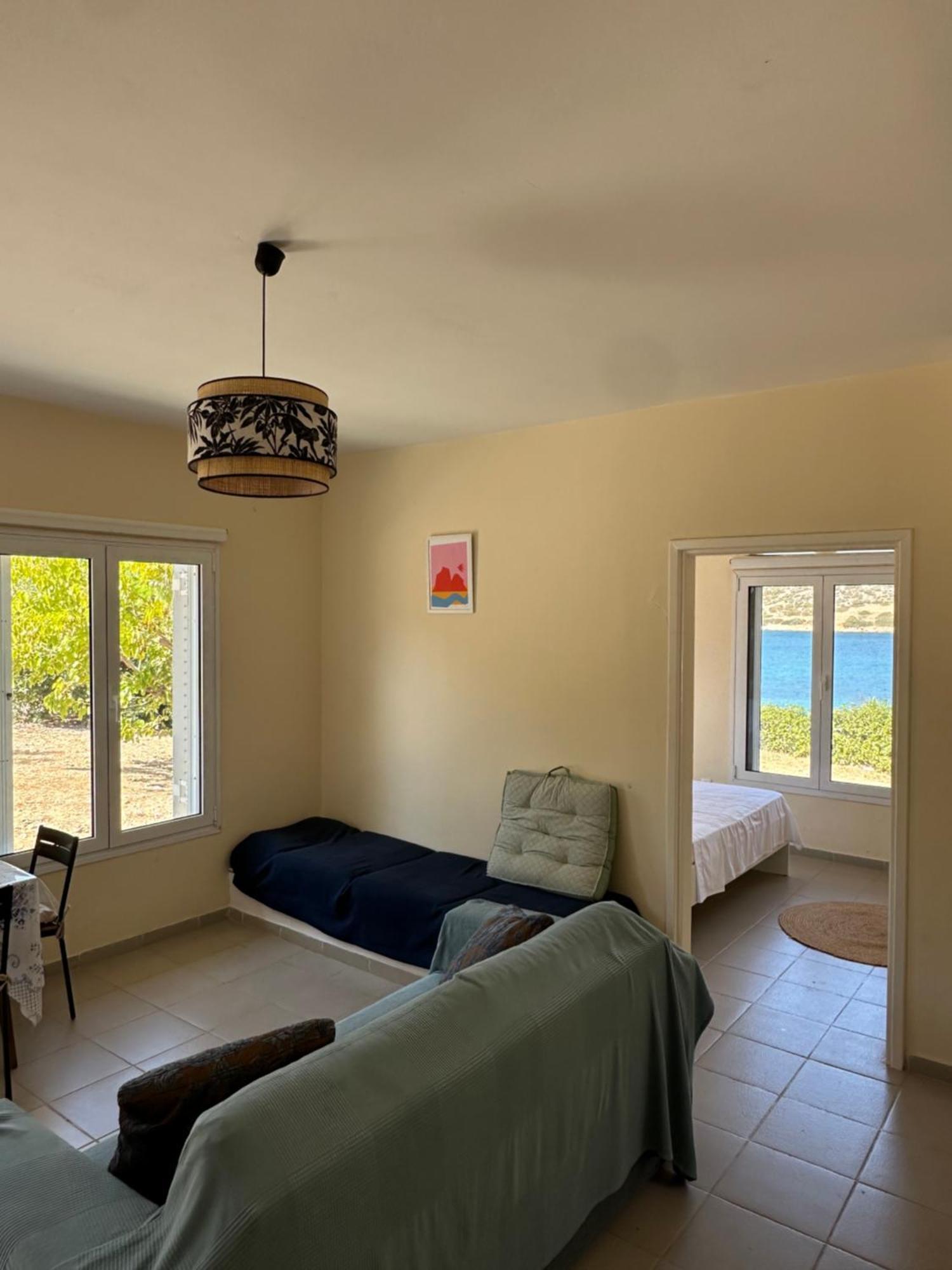 Coast Cottage Porto Rafti-Avlaki Exterior photo